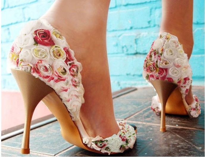 Elegant Flower Lace Women's High Heels Fish Toe Wedding Shoes, S010