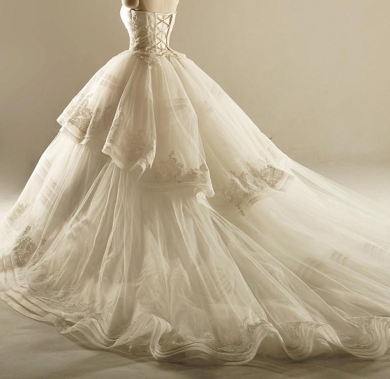 Grand Sweetheart Lace Hem Skirt Long Wedding Dresses, Custom Made Wedding Dresses, Affordable Wedding Bridal Gowns, WD229